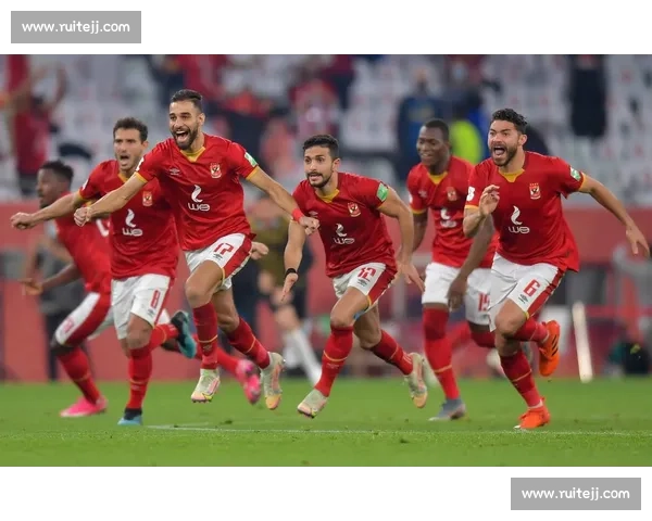 开罗国民主帅首秀直言:世俱杯平局暴露防守隐患,进攻效率亟待提升 开罗国民主帅首秀直言:世俱杯平局暴露防守隐患,进攻效率亟待提升